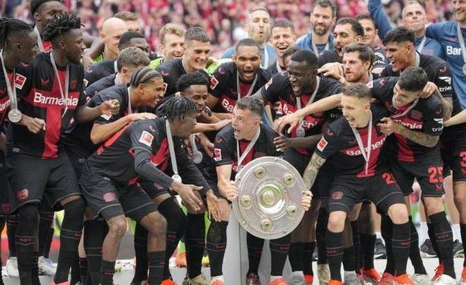 勒沃库森逆转摩洛哥，阿尔瓦雷斯统治全场