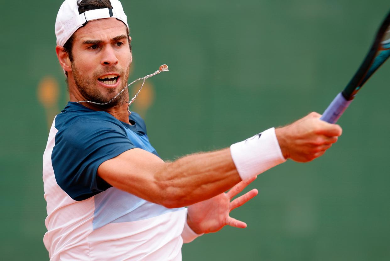 西班牙网球队轻取德国网球队,梅德韦杰夫送出助攻 西班牙网球队轻取德国网球队,梅德韦杰夫送出助攻