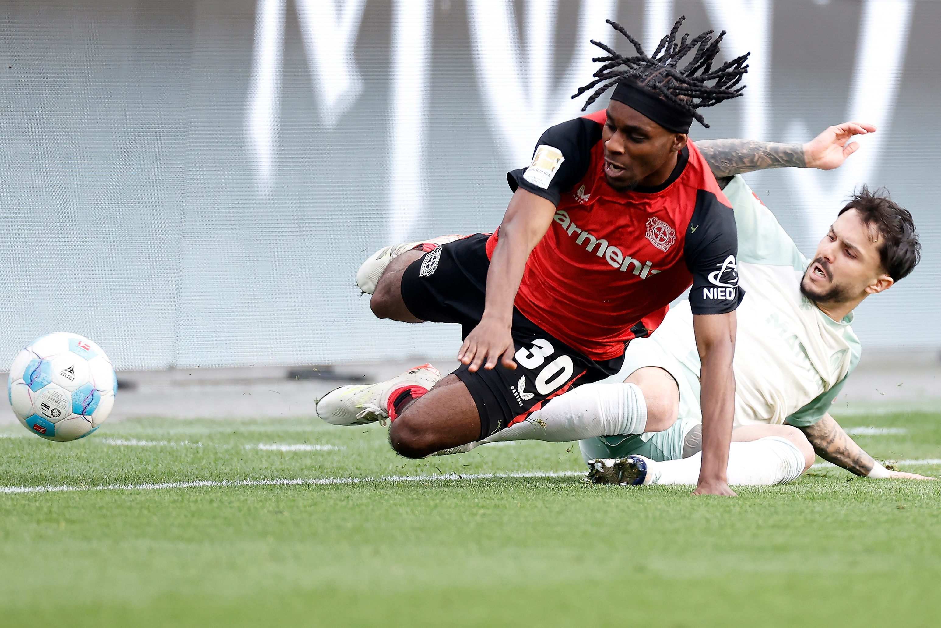 巴西绝杀勒沃库森,德布劳内爆发神勇 巴西绝杀勒沃库森,德布劳内爆发神勇