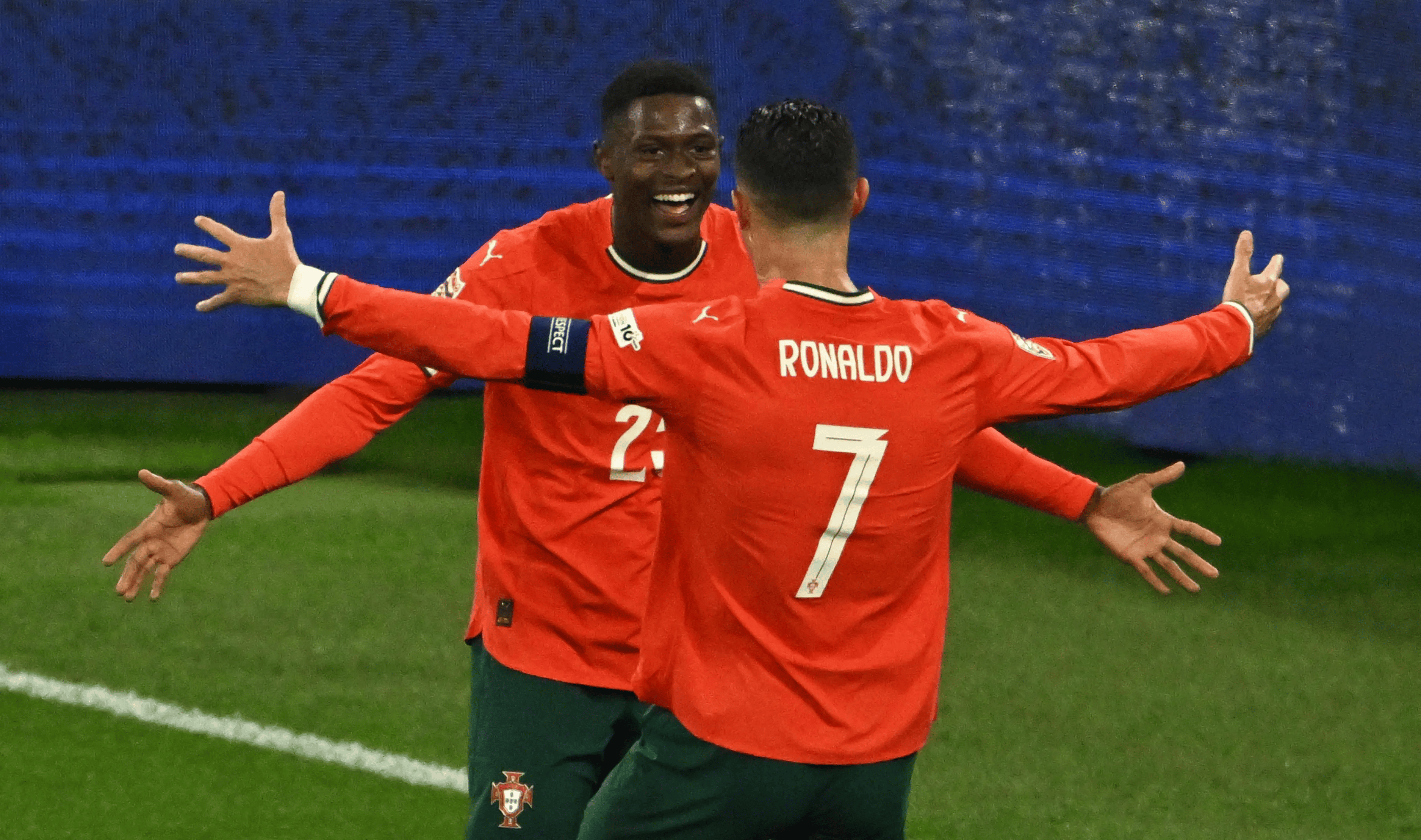 开云APP-葡萄牙队轻取法国队，王皓带队取胜