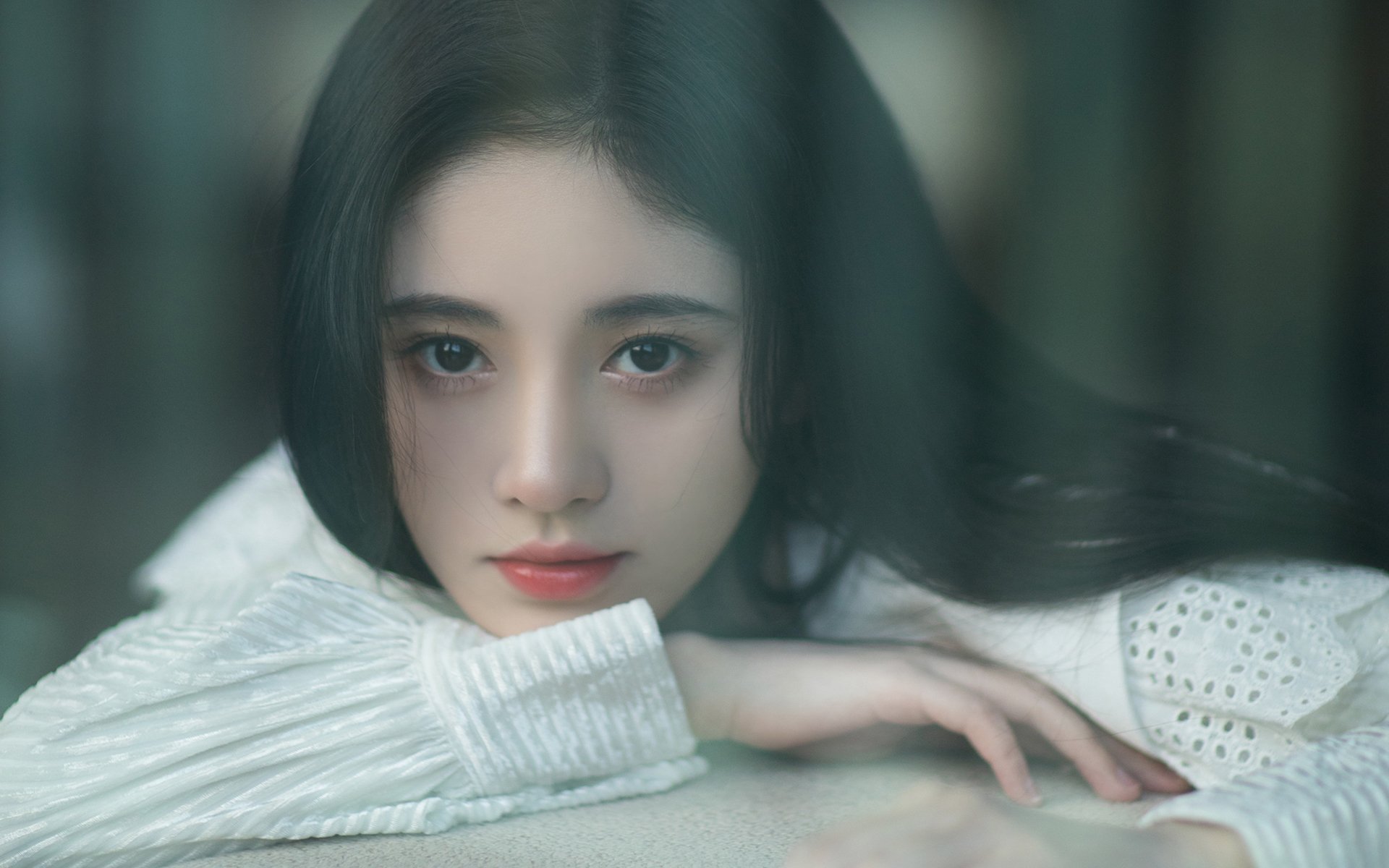 F1赛道上的绿茵场指挥官，争冠之夜，德里赫特如何演绎另一种弯道超车